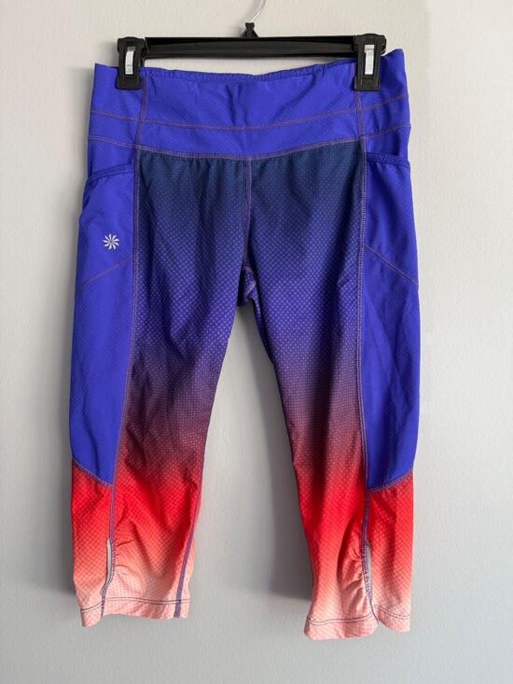 Athleta Womens Crop Leggings Size S Ombre Blue Red Side Pockets Zip Athleisure